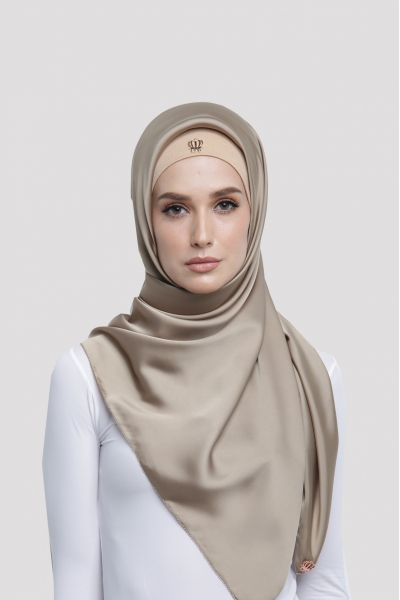 SATIN SILK SQUARE - LIGHT TAUPE SATIN SILK SQUARE - LIGHT TAUPE